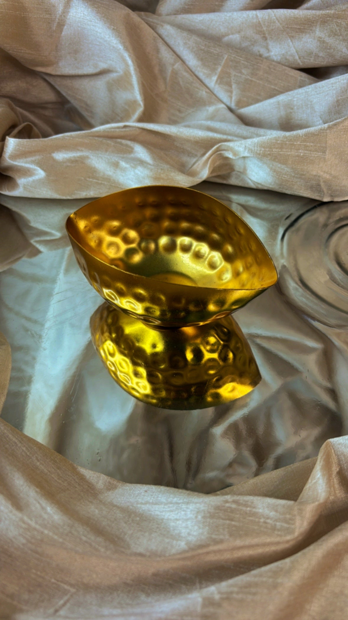 Aurum Arc - Gold Plated Urli - Set Of 10