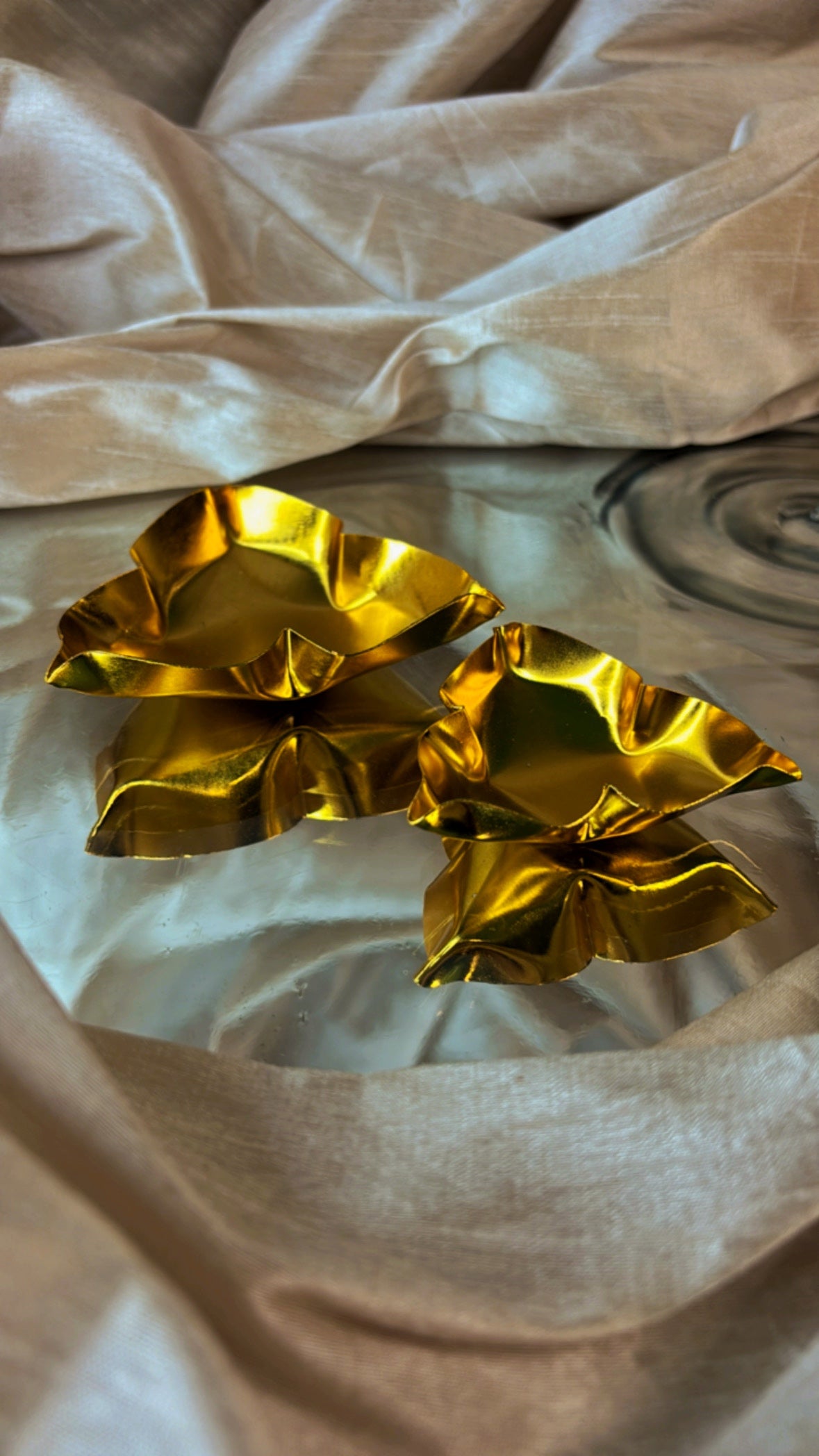 Luxe Leaf – Gold Plated Urli (Combo of 2) - Set Of 10