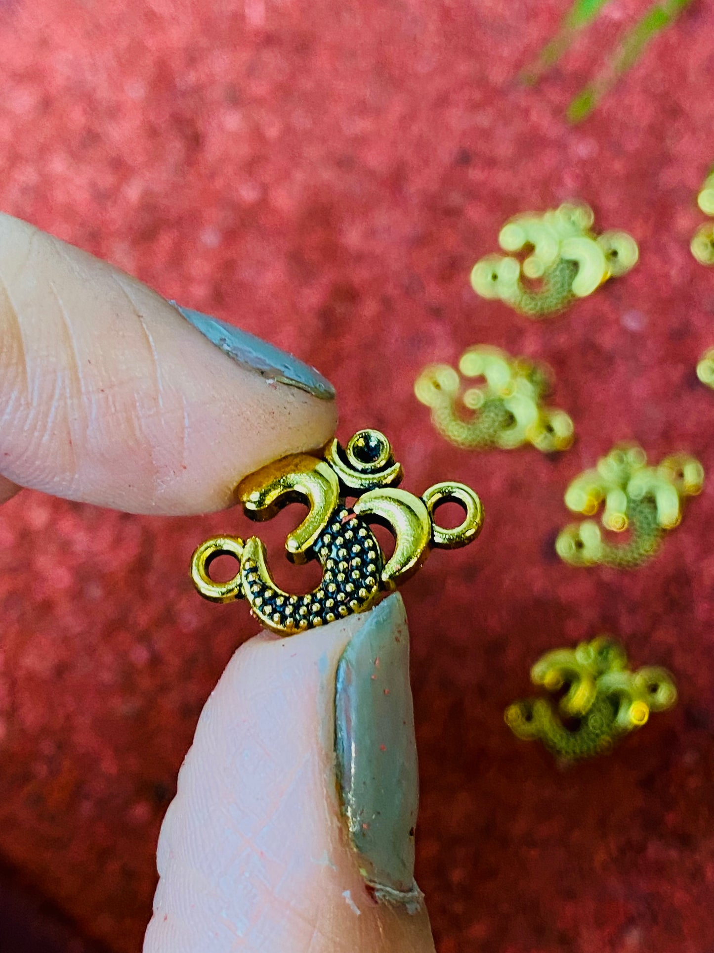 Om Metal Charm - Set of 5