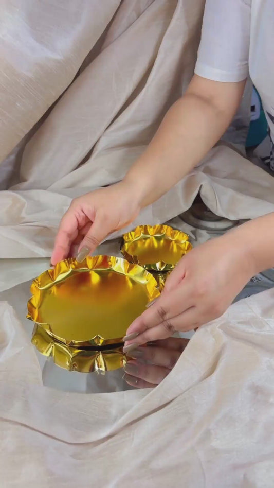 Trio Flame: Gold Plated Urlis