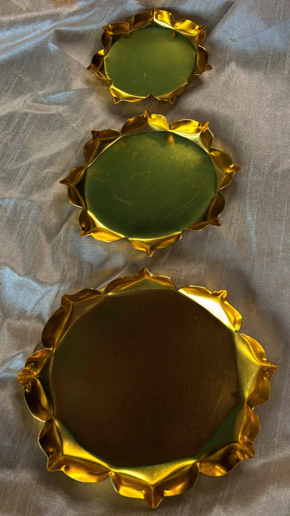 Trio Flame: Gold Plated Urlis (Set of 3) - Set Of 10