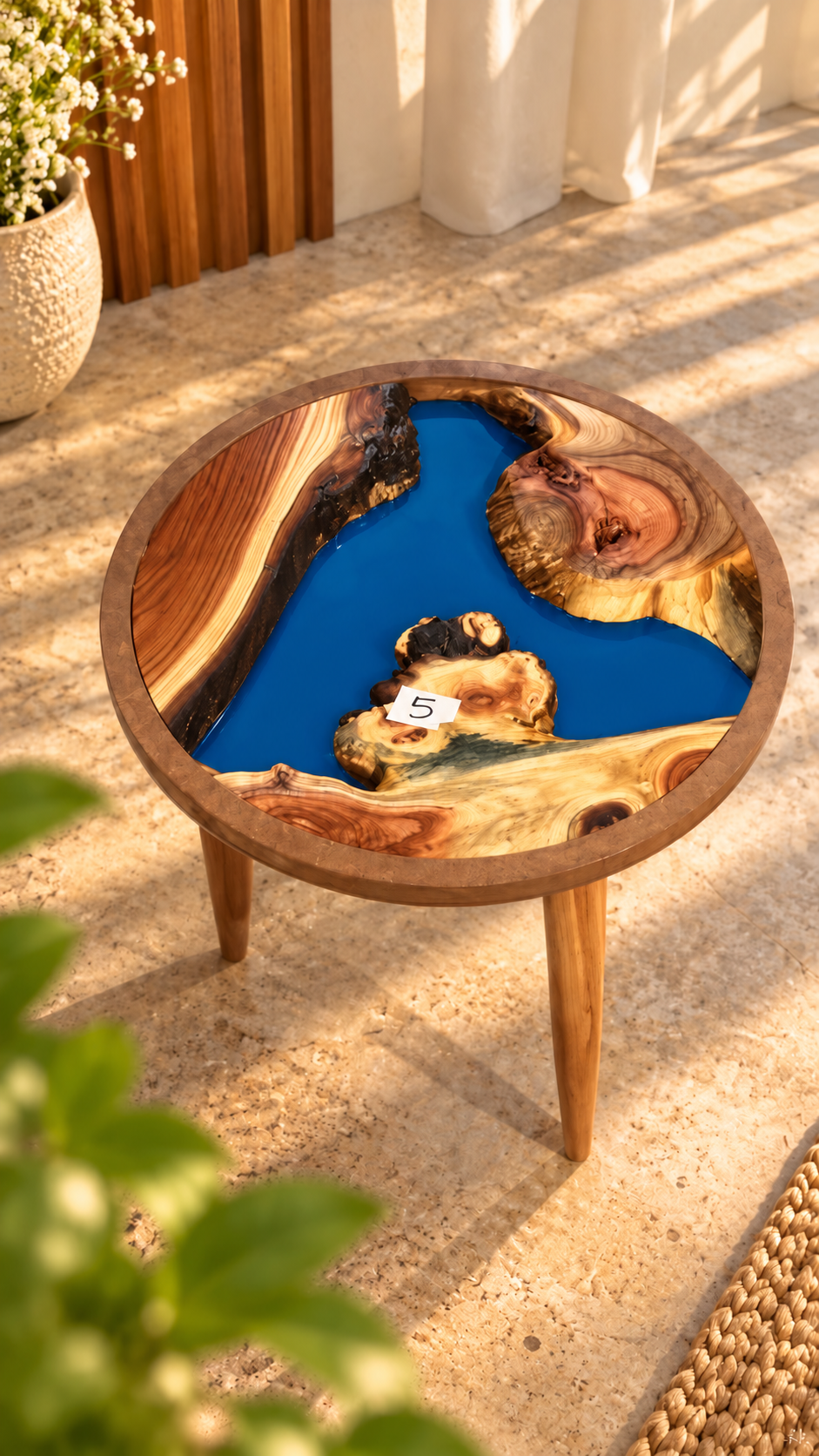 16" Framed Round River Table with Wooden Legs [Style 5]
