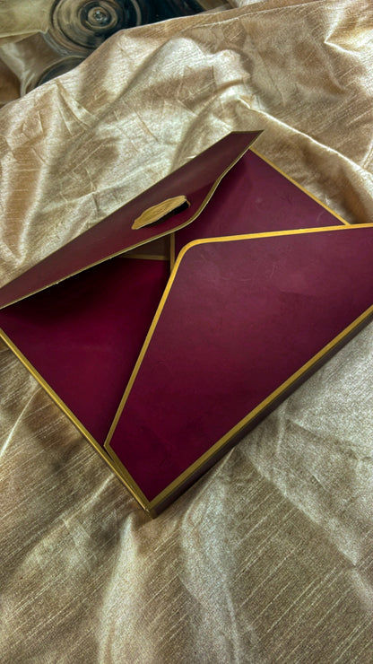 Royal Wine Gift Box-  Set of 25