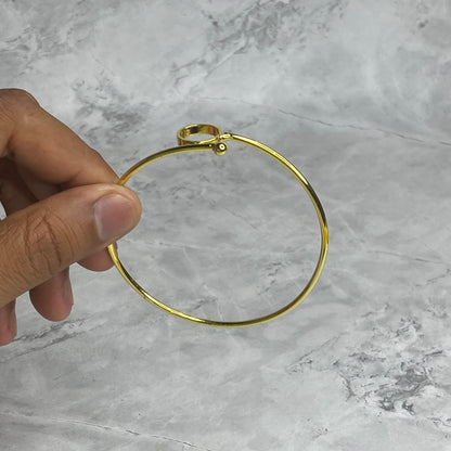 Circular Golden Bracelet