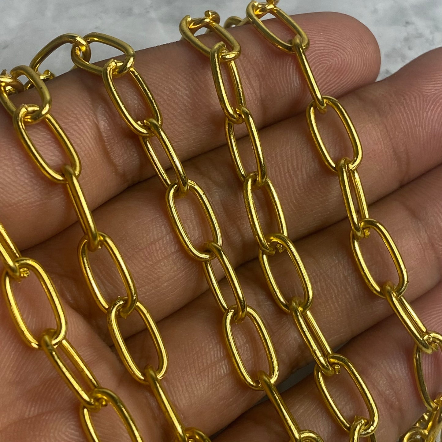 Bold Metallic Gold Chain (16 inch)