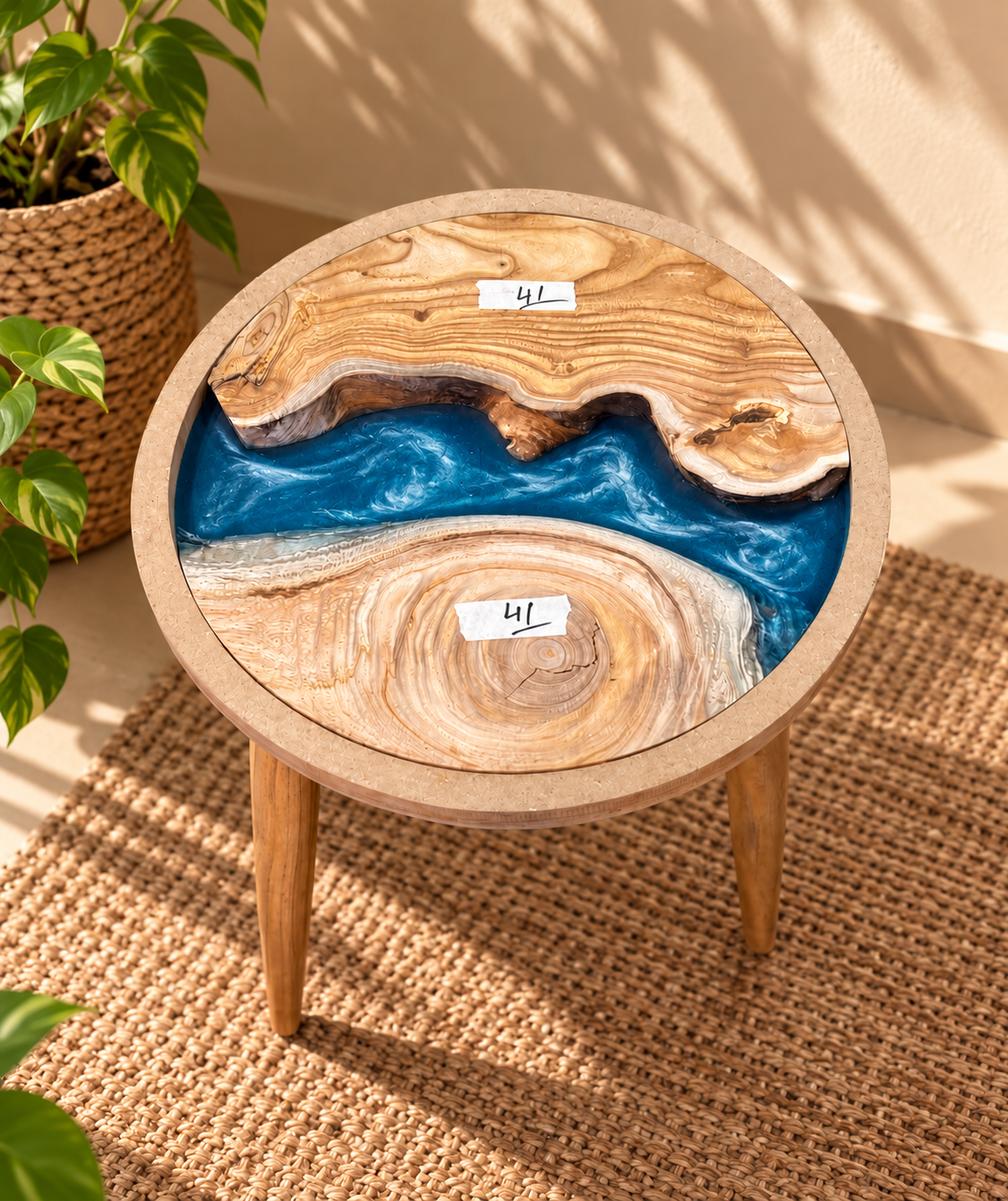 16" Framed Round River Table with Wooden Legs [Style 41]
