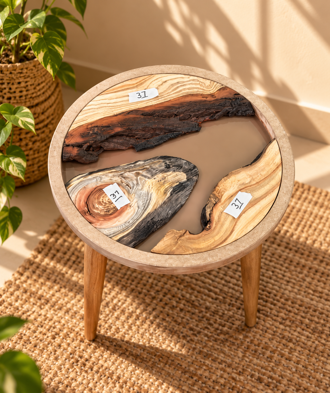 16" Framed Round River Table with Wooden Legs [Style 37]