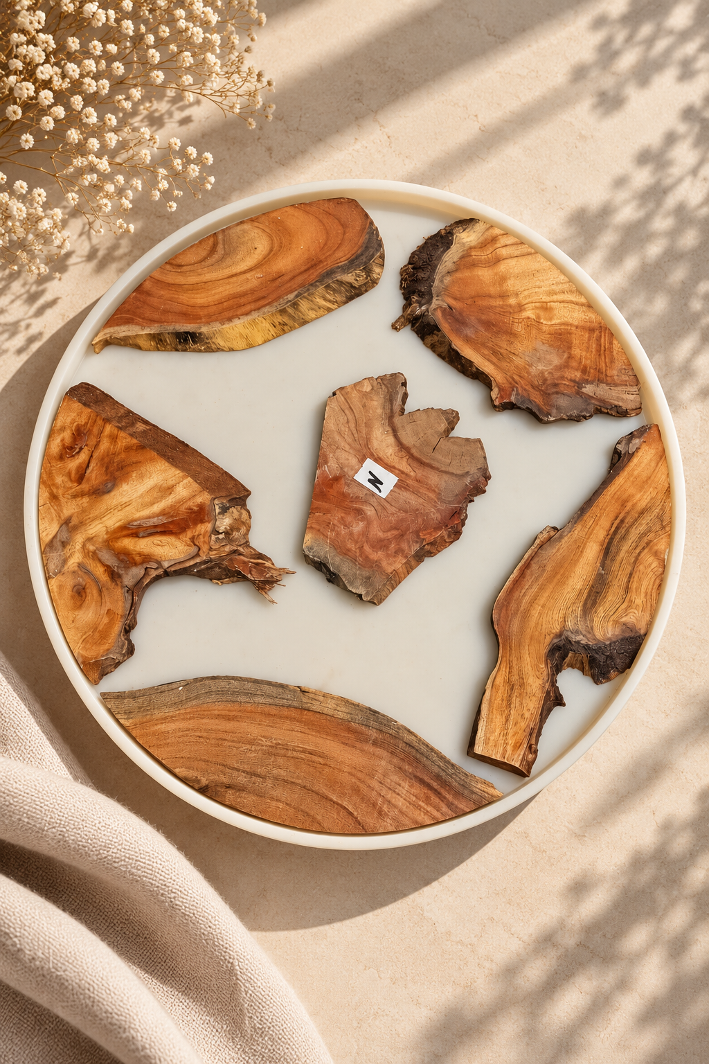 Wooden log - N