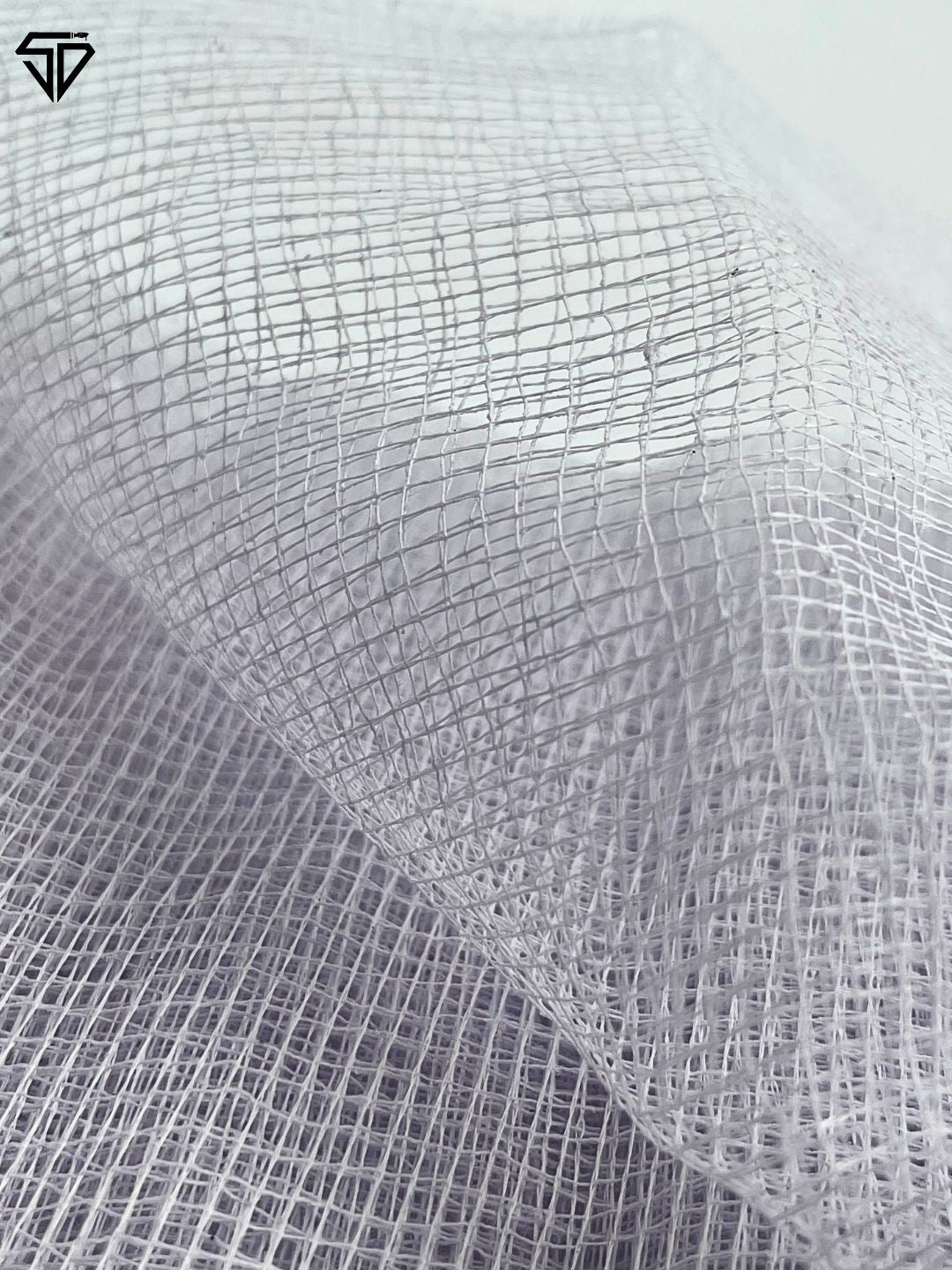 Middle Mesh Fabric – 4ft × 4ft