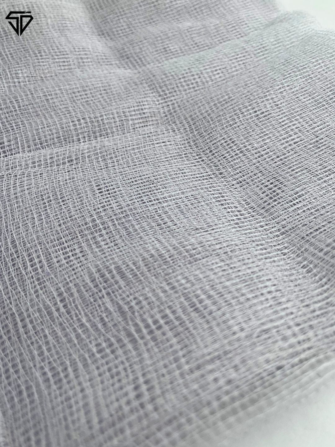 Middle Mesh Fabric – 4ft × 4ft