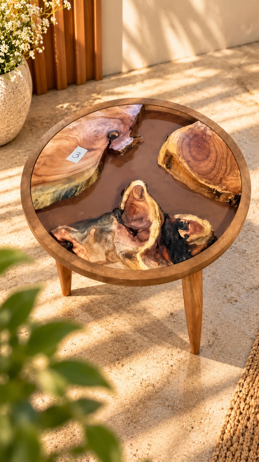 16" Framed Round River Table with Wooden Legs [Style 3]