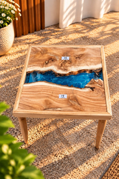 17x17" Wood River Table Base with Legs [Style 19]