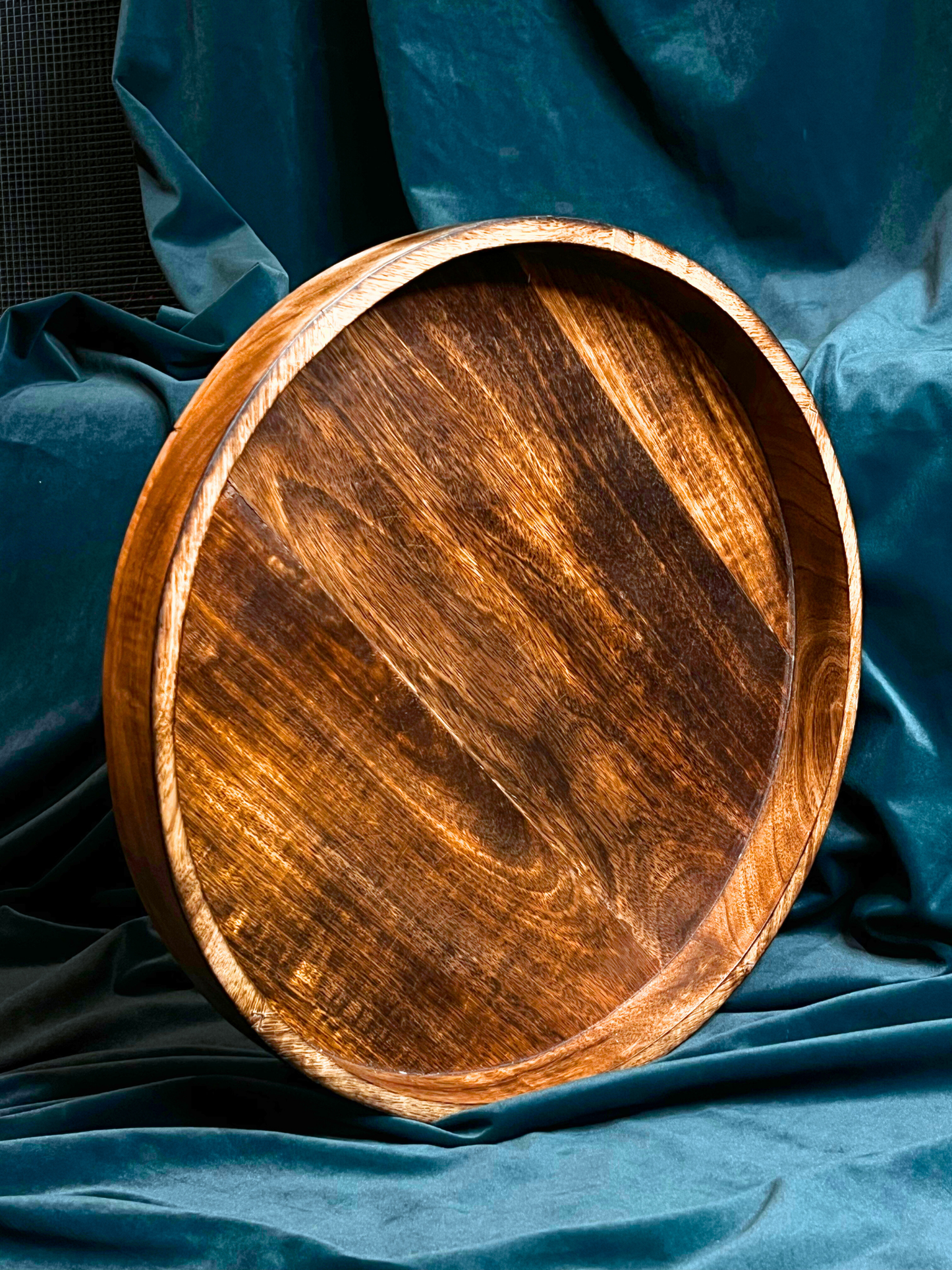 Round Wooden Structure - 16 Inches