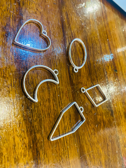 Bezels Jewelry (5 Pieces)